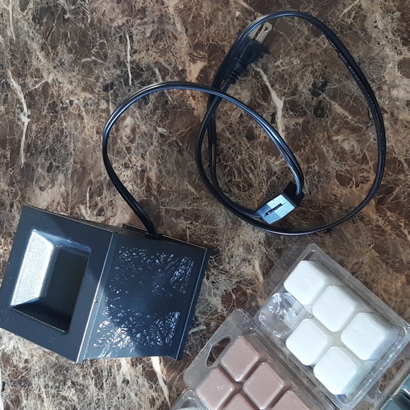 Wax Melter with Scented Wax Melts - Picture 4 of 6